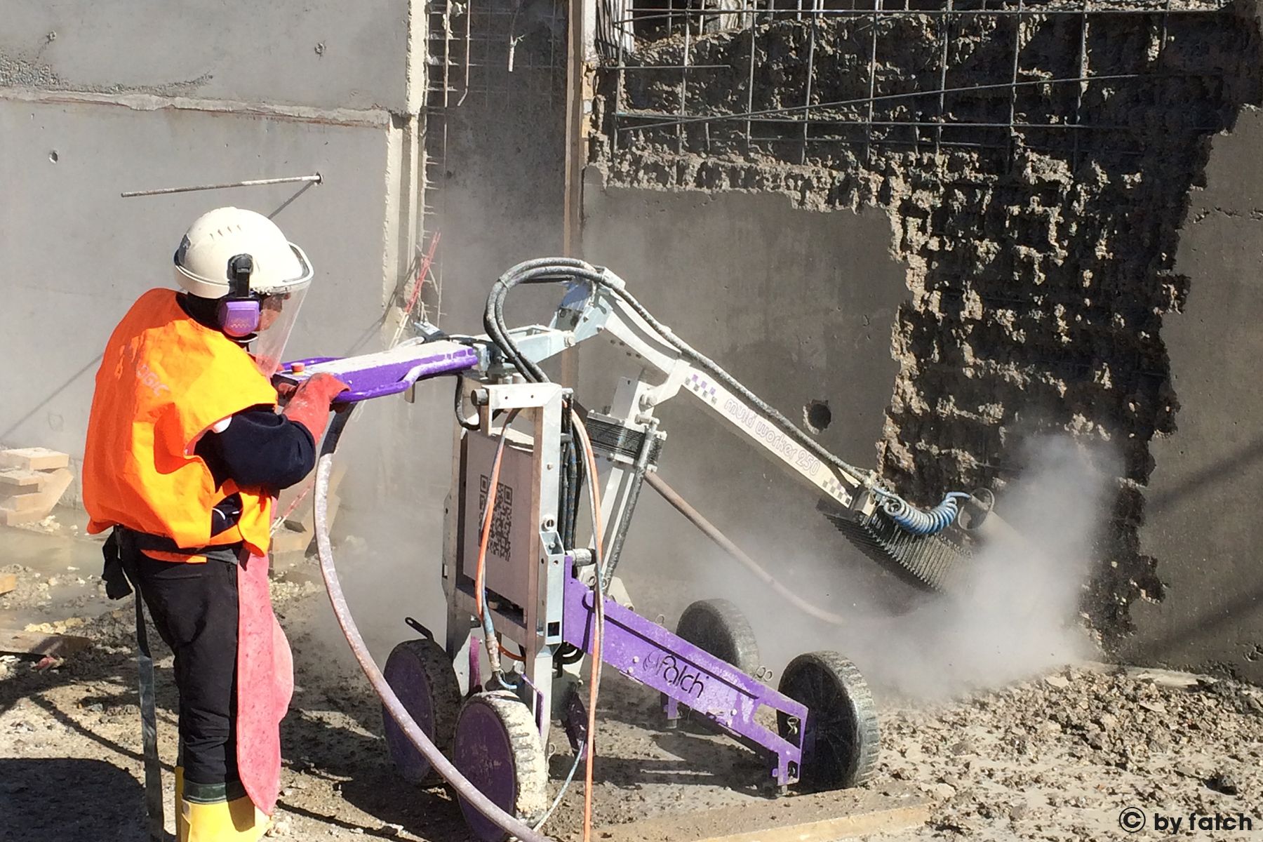 Hydrodémolition robotisée Retrait Beton Hydrodemolition