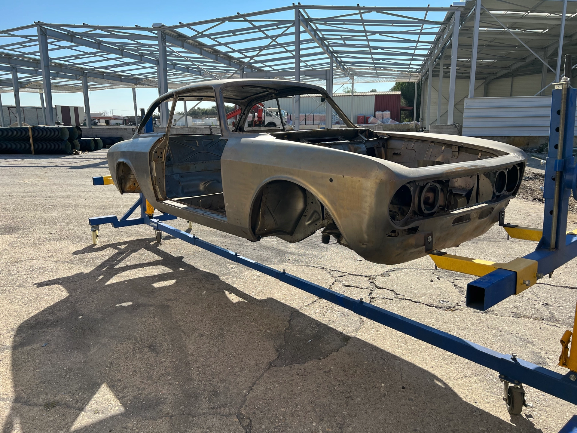 Hydrodécapage carrosserie tous véhicules decapage peinture voiture ancienne